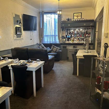 The Rhyl Guest House Blackpool Экстерьер фото
